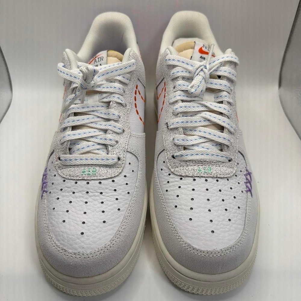 Nike Air Force 1 07 SE Nike 101 Womens White Safety Orange DX2348-100 Size 11